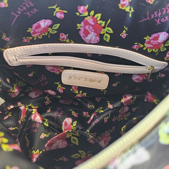 Betsey Johnson Floral Handbag - Picture 4 of 9